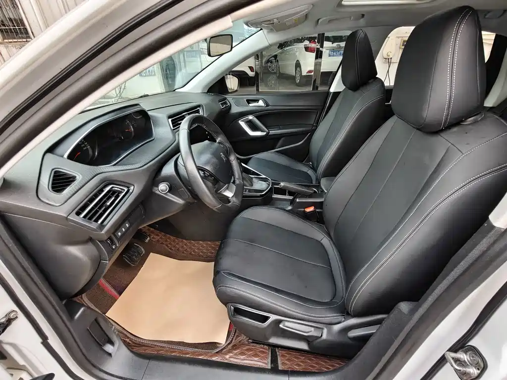 Peugeot 308 — миниатюра 5