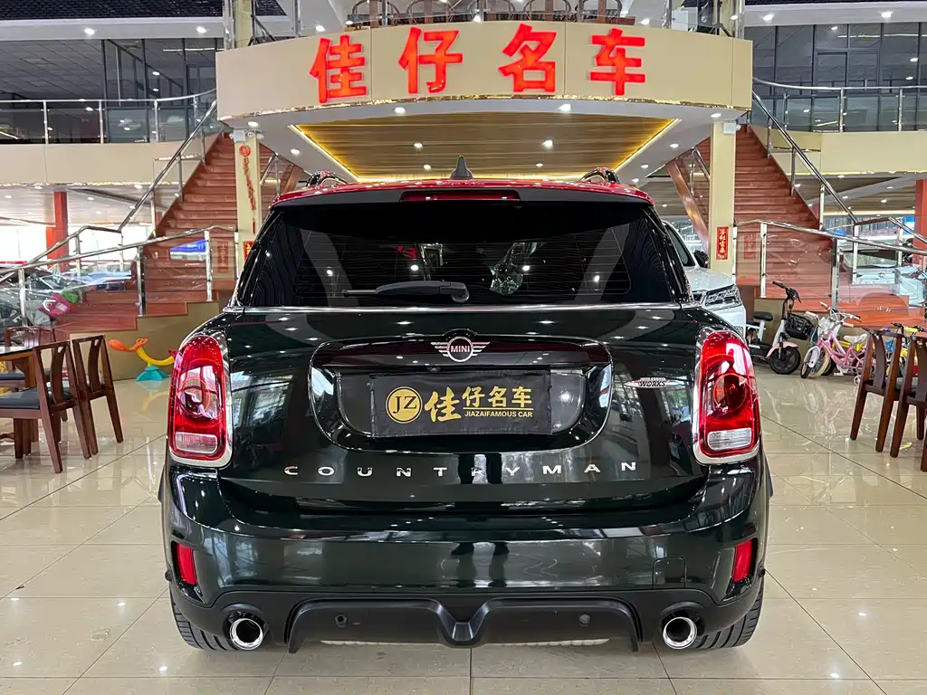 MINI JCW COUNTRYMAN