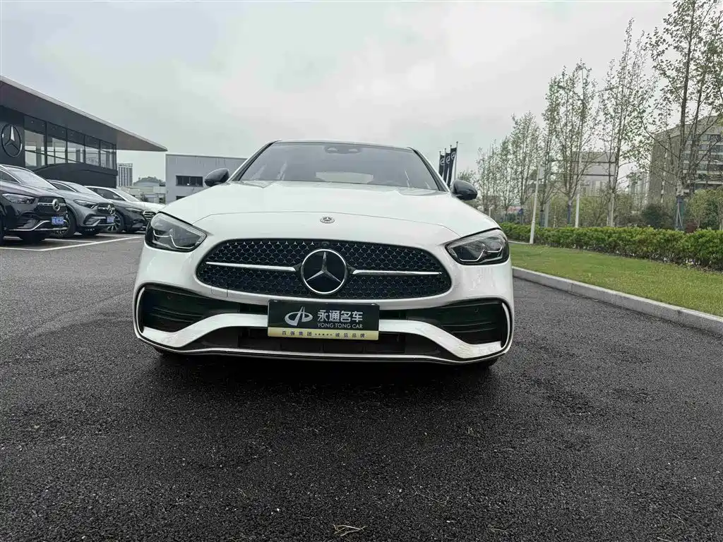 Mercedes-Benz C-Class - фото 3