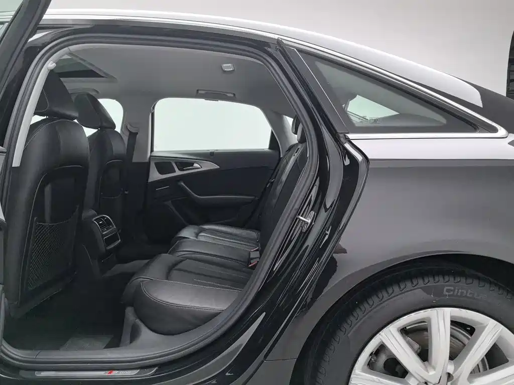 Audi A6L — миниатюра 15