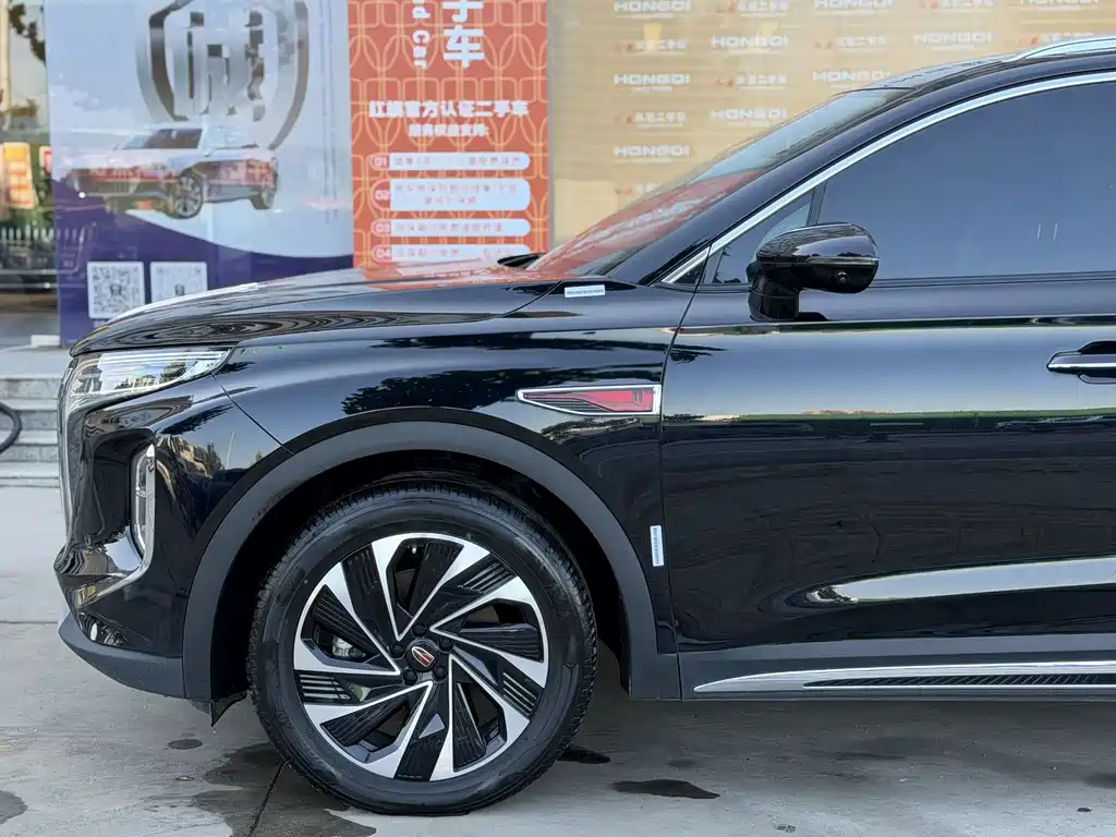 Hongqi Hongqi HS7 PHEV — миниатюра 5