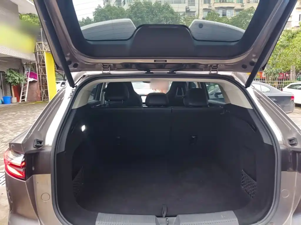 Roewe RX5 — миниатюра 19