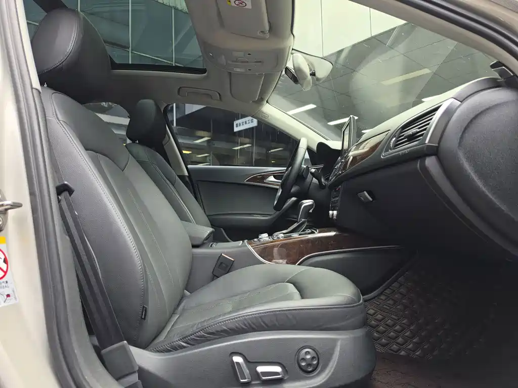 Audi A6L — миниатюра 9