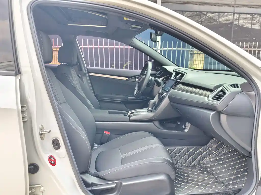 Honda Civic — миниатюра 11