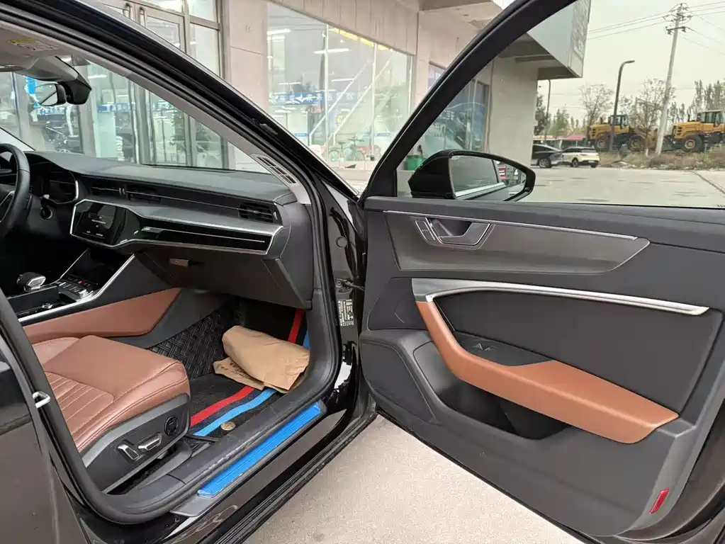 Audi A6L — миниатюра 7