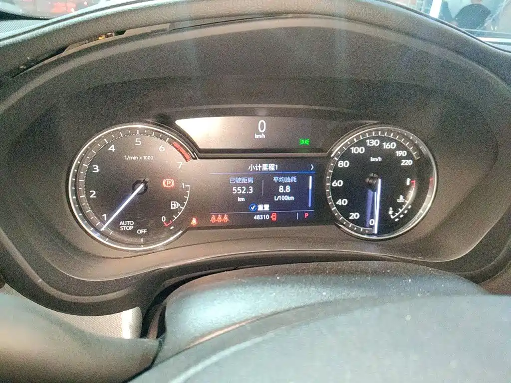 Cadillac XT4 — миниатюра 12