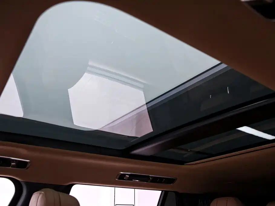 Land Rover Range Rover — миниатюра 12