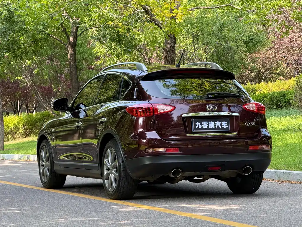 Infiniti QX50 (Import) — миниатюра 10