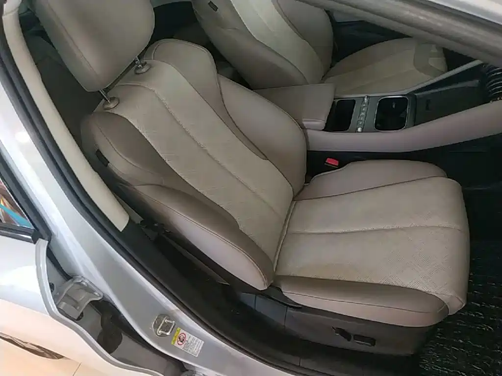 BYD Yuan Plus — миниатюра 25