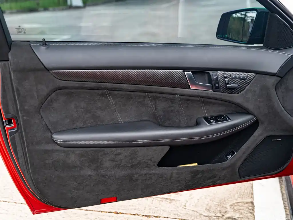 Mercedes-Benz C-Class AMG — миниатюра 11