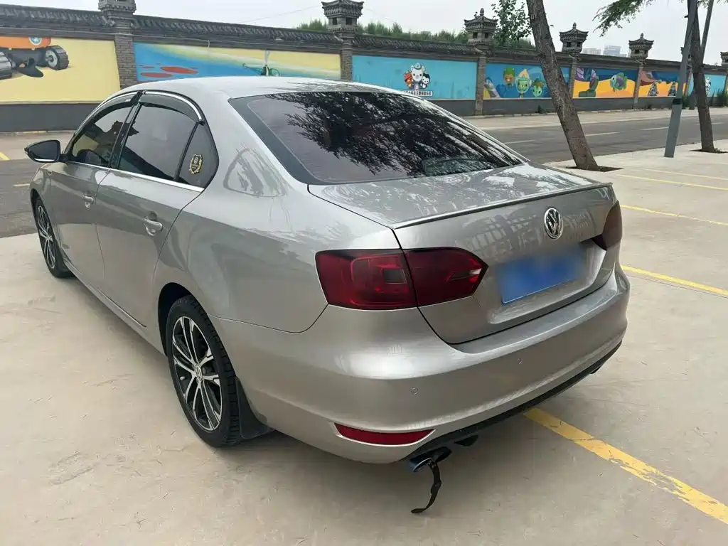 Volkswagen Sagitar — миниатюра 6