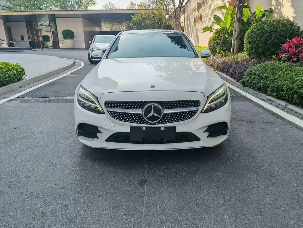 Mercedes-Benz C-Class 2019