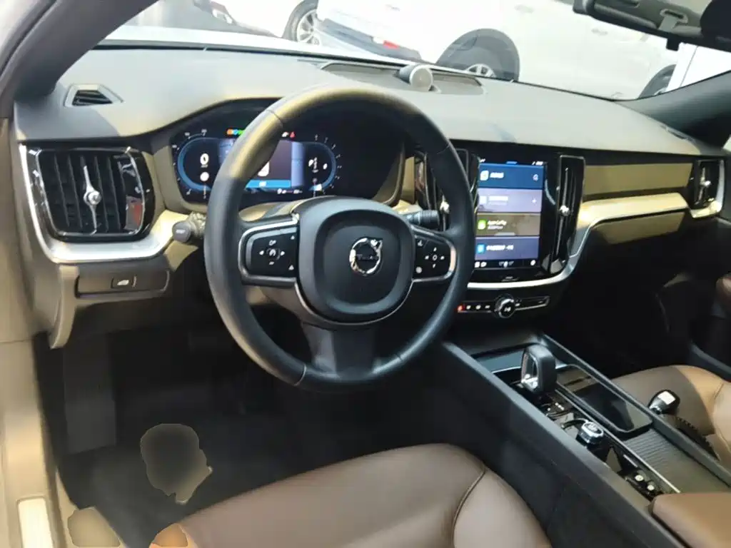 Volvo S60 — миниатюра 10