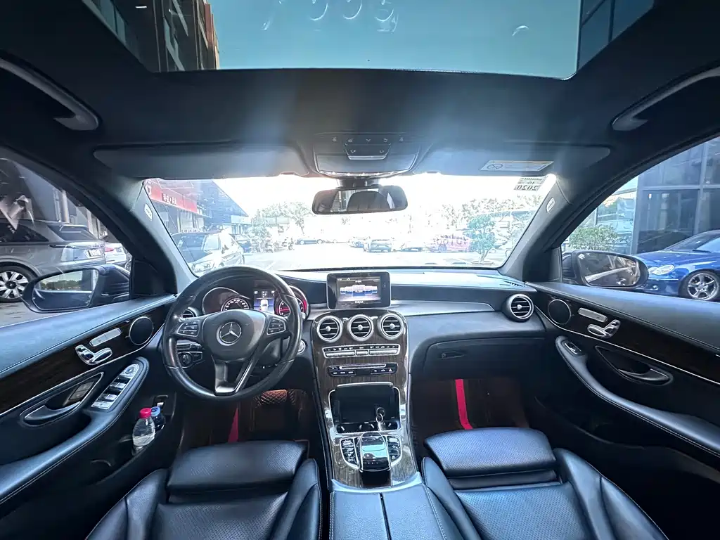Mercedes-Benz GLC — миниатюра 5