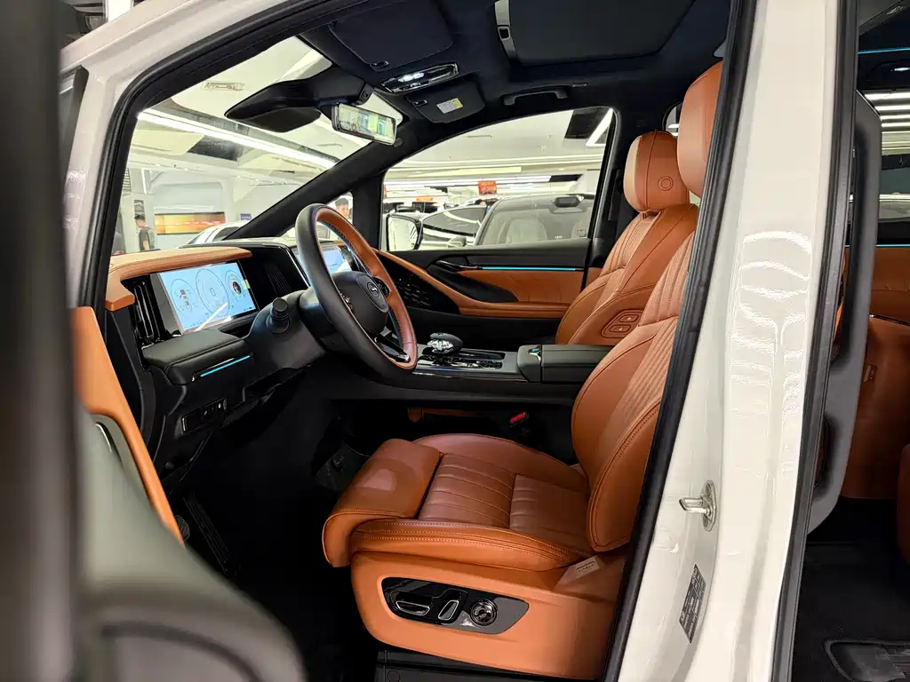GAC Motor Trumpchi E9 — миниатюра 12