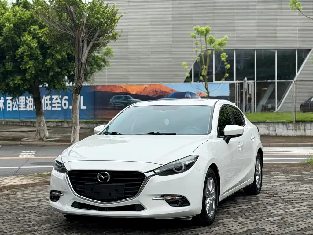 Mazda 3 Axela 2017