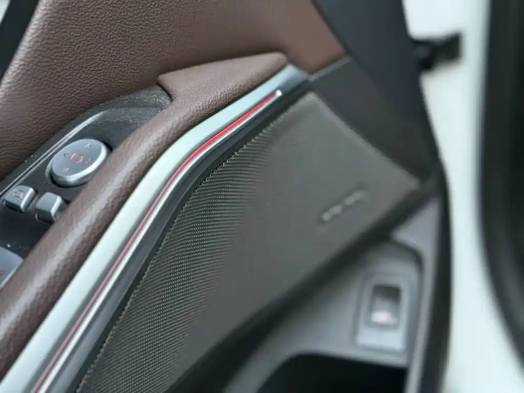 BMW 3 Series — миниатюра 6