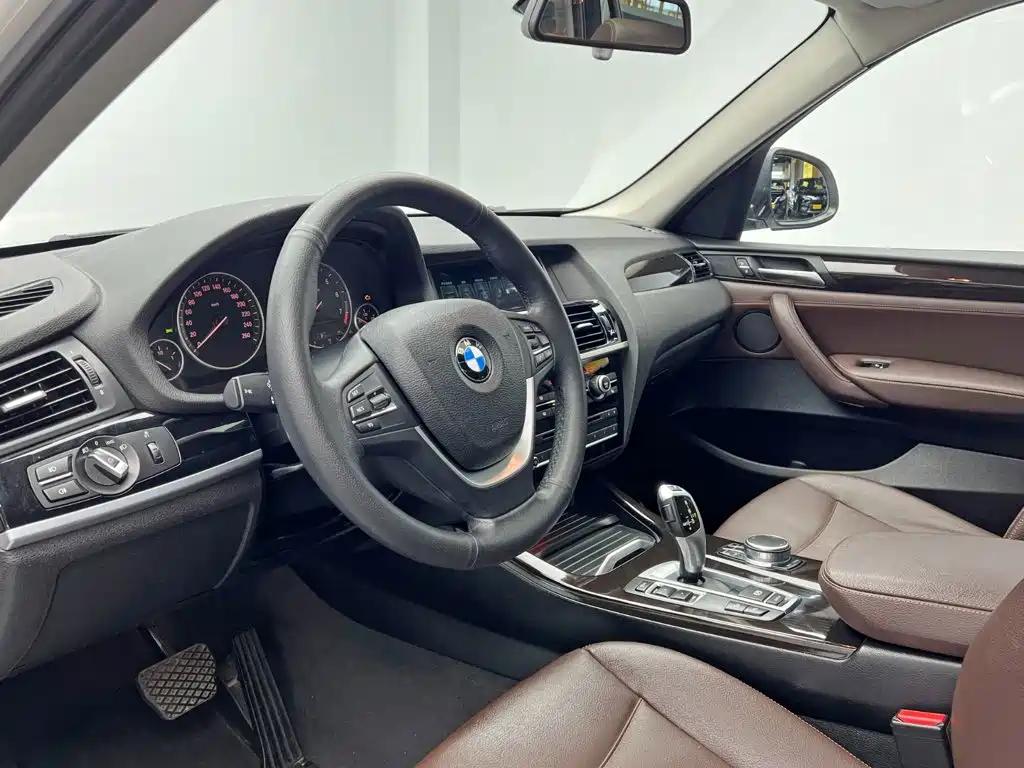 BMW X3 (Import) — миниатюра 14