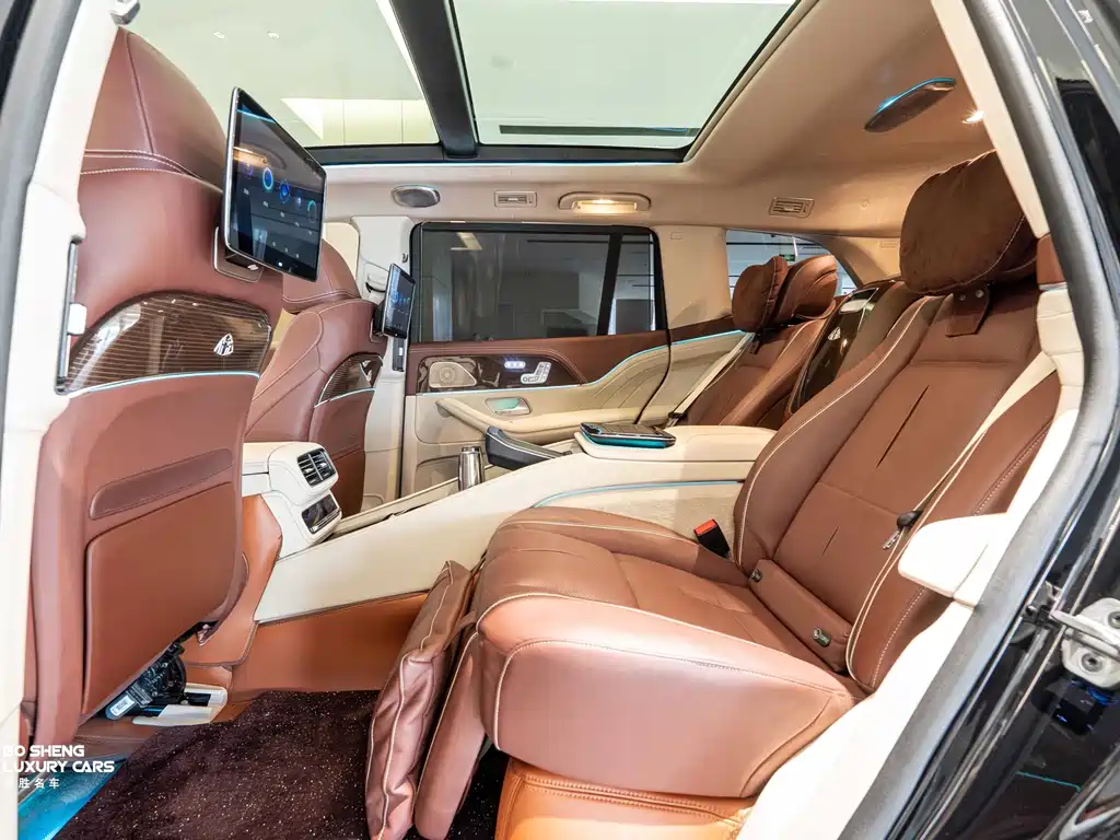Mercedes-Benz GLS — миниатюра 15