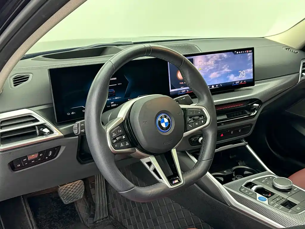 BMW i3 — миниатюра 10