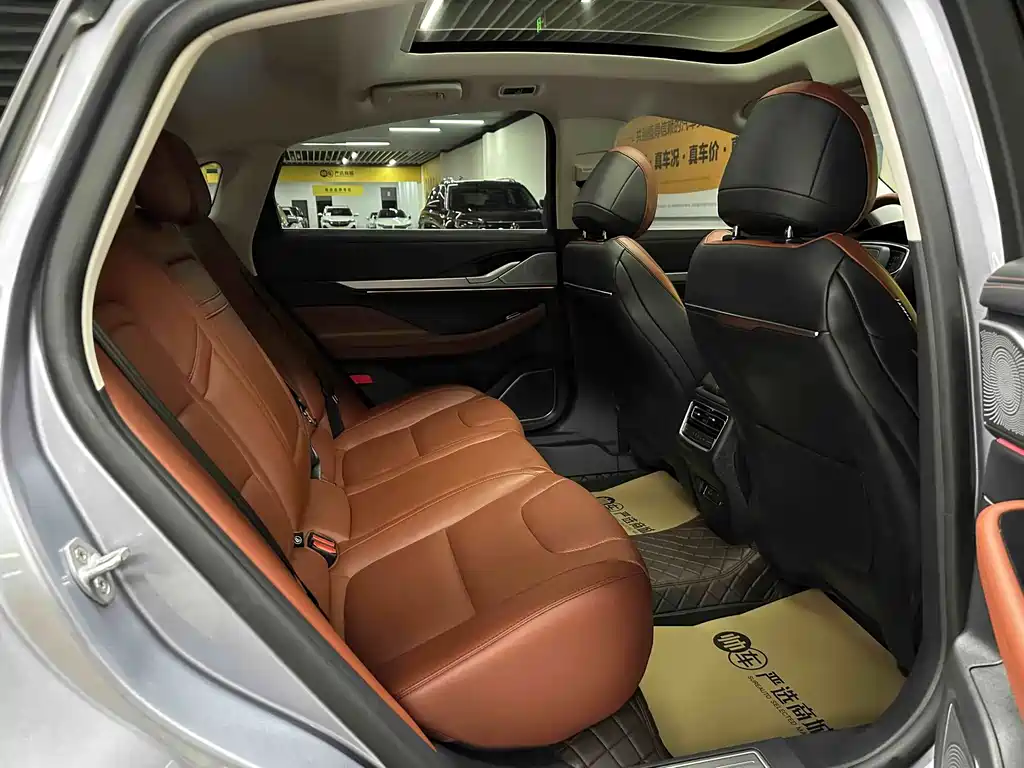 Lincoln Z — миниатюра 10