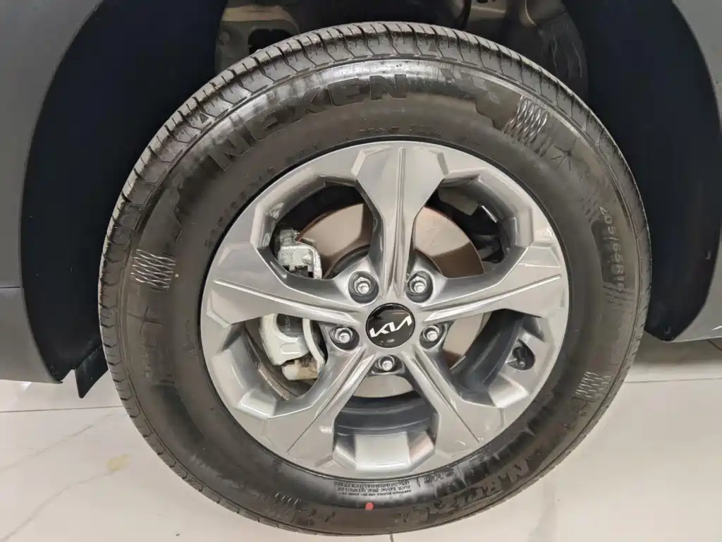 Kia Seltos — миниатюра 17