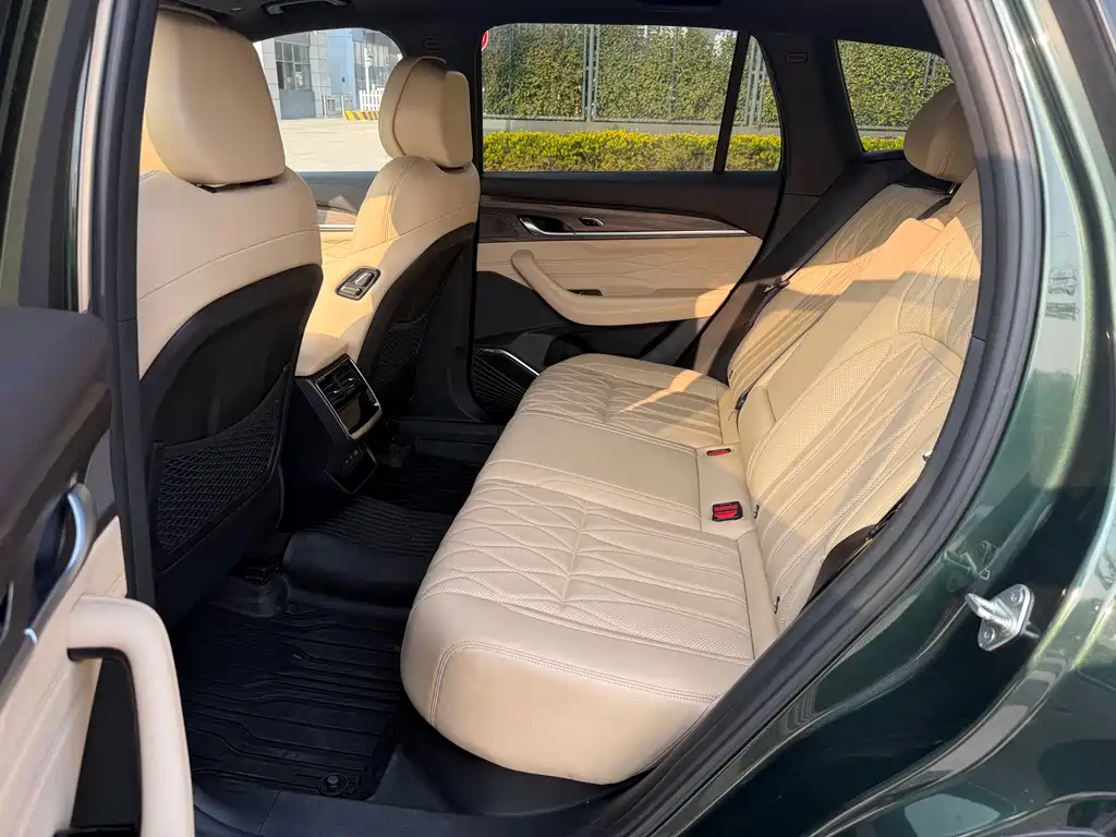 GEELY AUTOMOBILE XINGYUE L