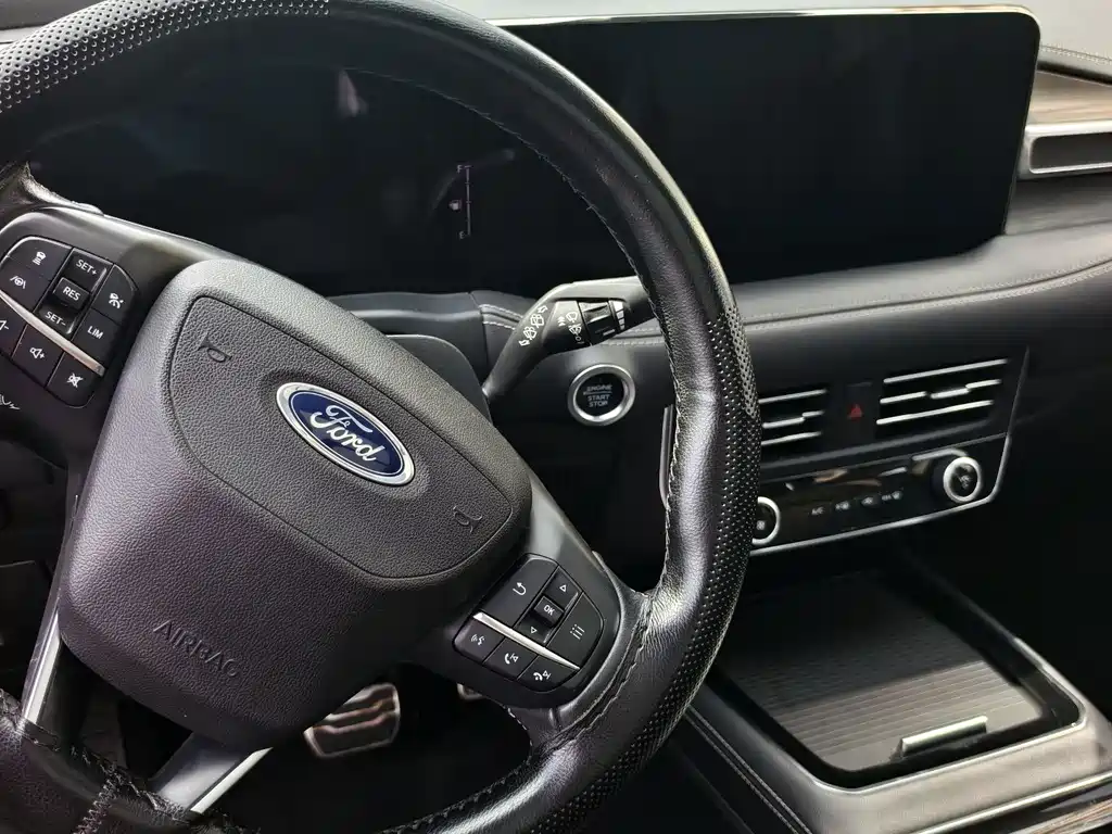 Ford Edge — миниатюра 15