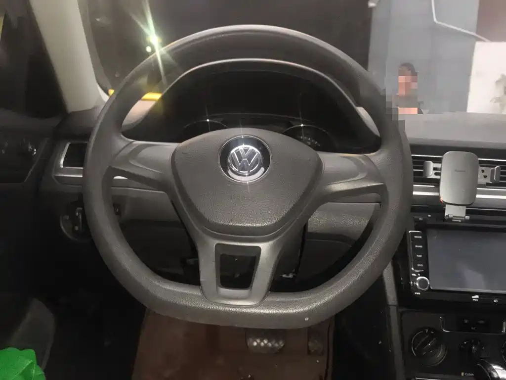 Volkswagen Bora — миниатюра 7