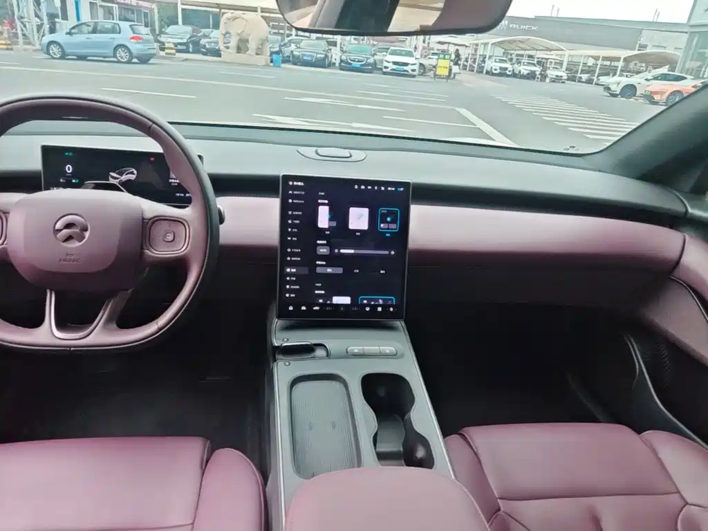 NIO ET5T — миниатюра 13