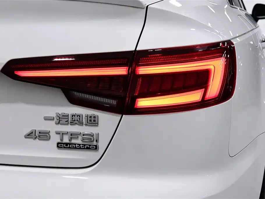 Audi A4L — миниатюра 13