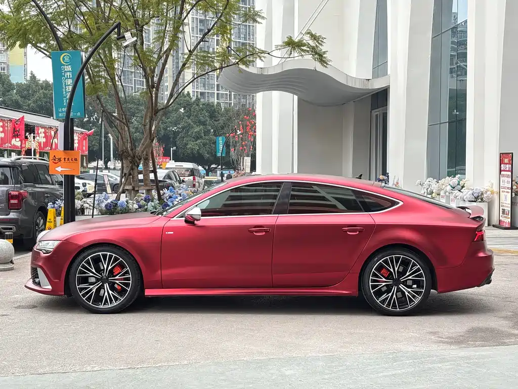 AUDI A7