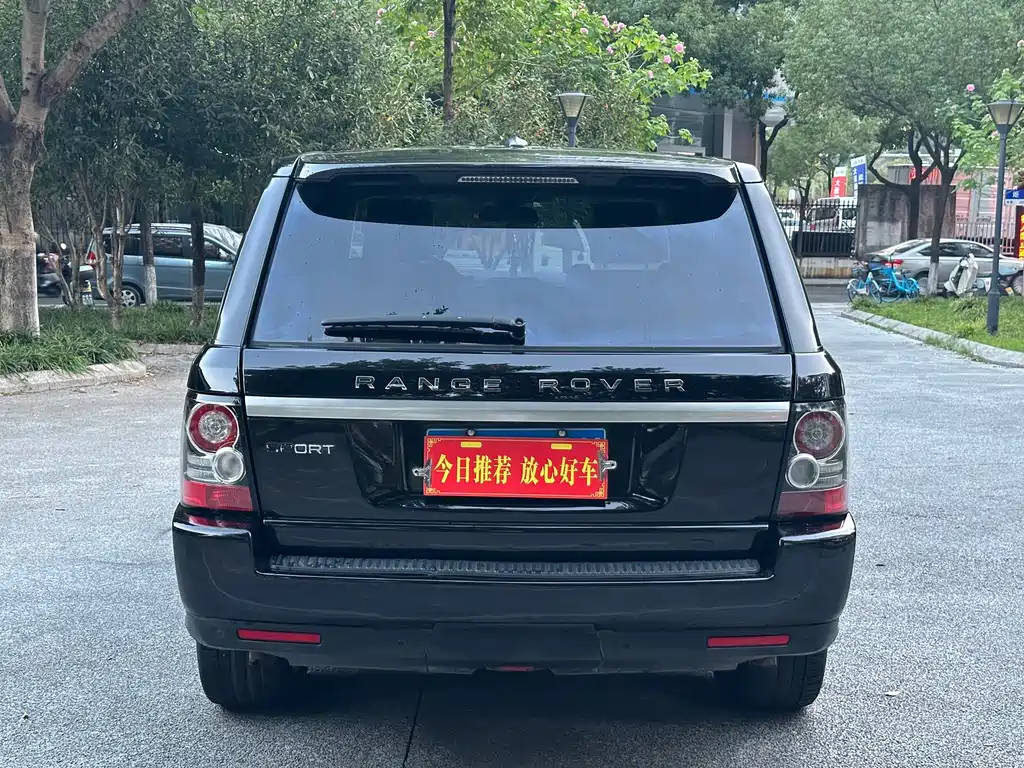 Land Rover Sport — миниатюра 6