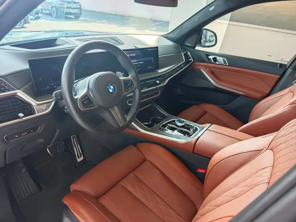 BMW X7 — миниатюра 6