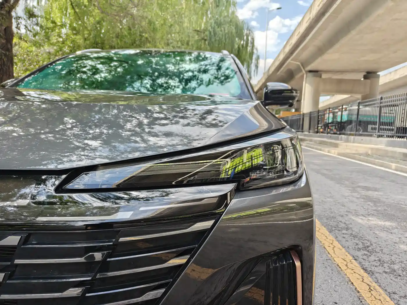 Chang'an Changan CS55PLUS 2023 Silver/gray из Китая