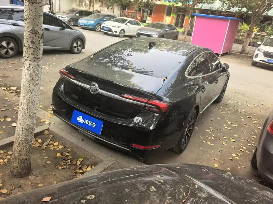 Buick LaCrosse — миниатюра 3