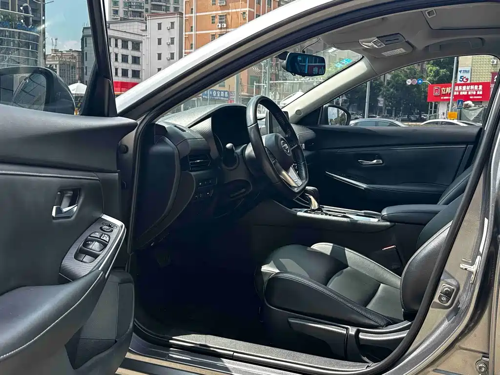 Nissan Sylphy — миниатюра 5