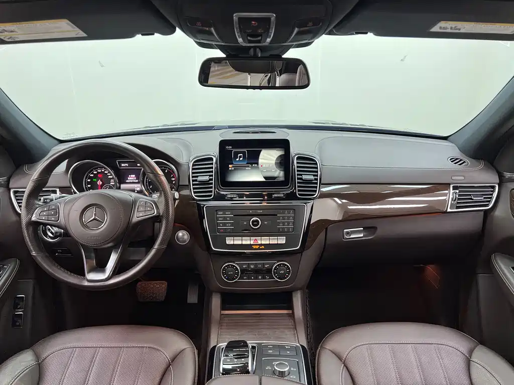 Mercedes-Benz GLS — миниатюра 16