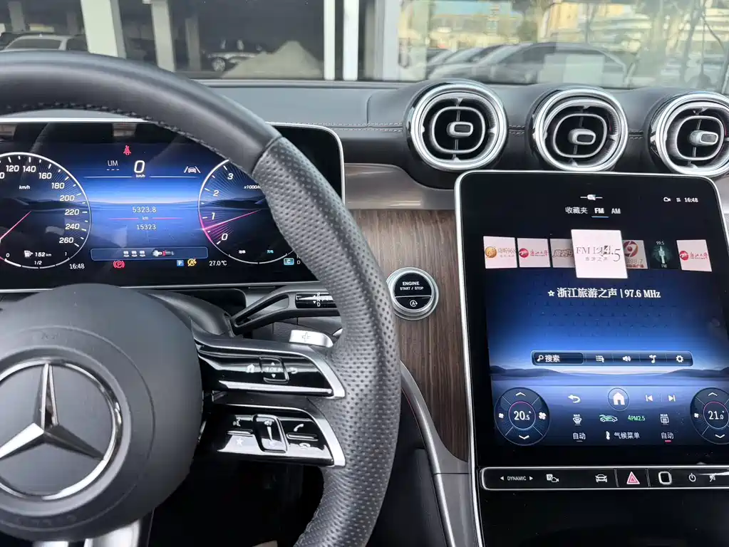 Mercedes-Benz GLC — миниатюра 5