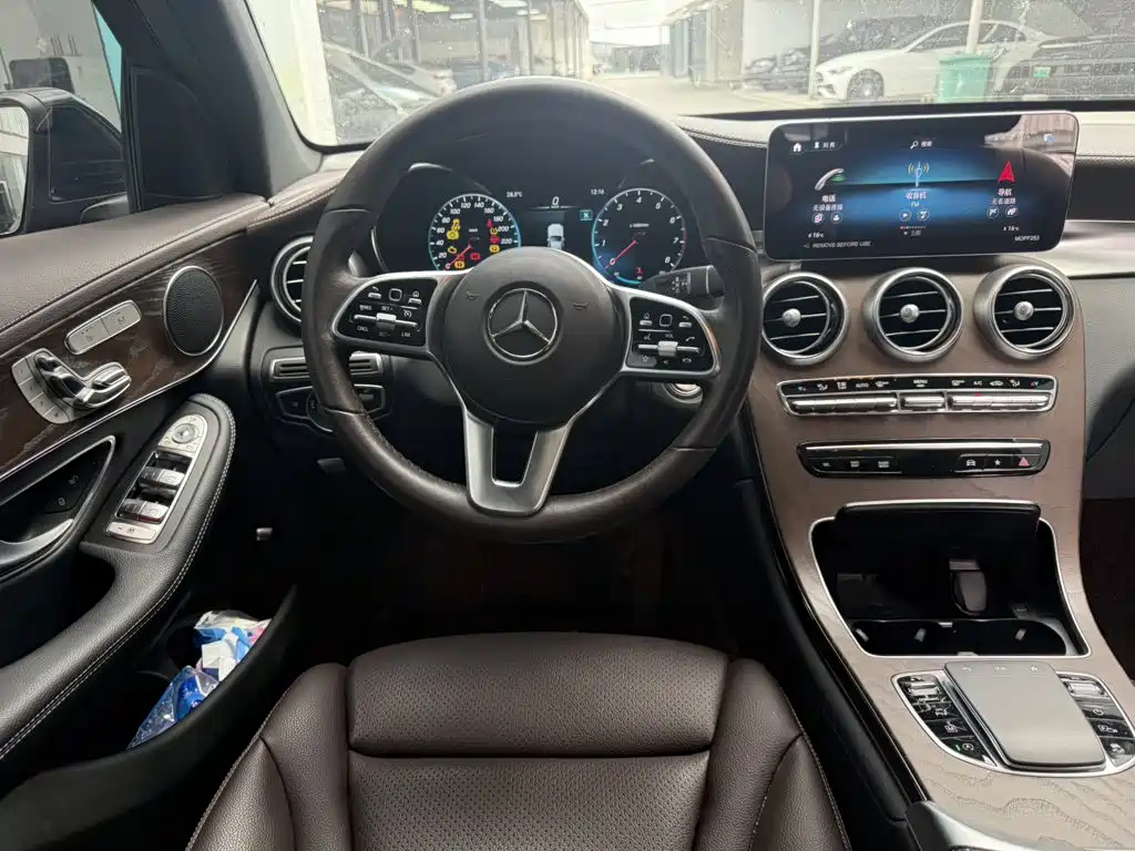Mercedes-Benz GLC — миниатюра 5