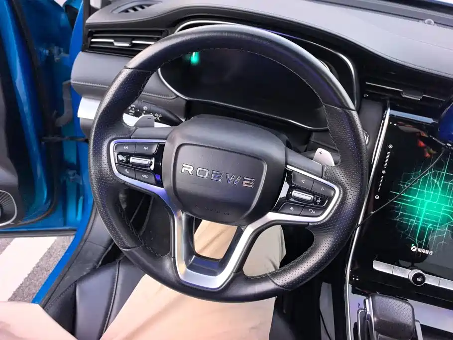 Roewe RX5 MAX — миниатюра 15