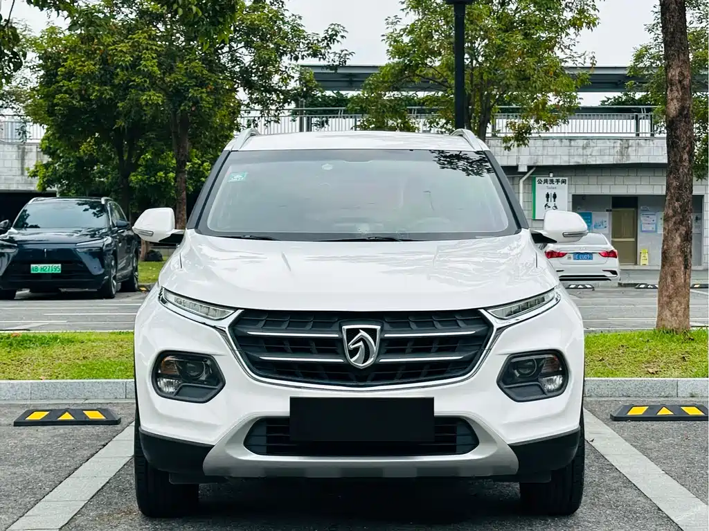 Baojun 510 2017 1.5L AT Fashion