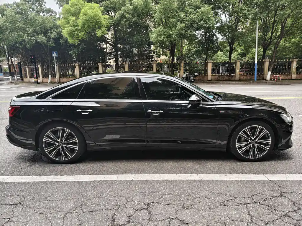Audi A6L 2022 45 TFSI