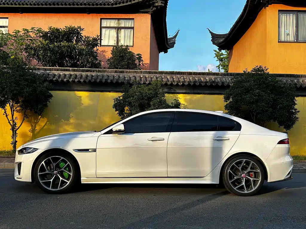 Jaguar XEL 2020 2.0T 200PS R-DYNAMIC S Sport