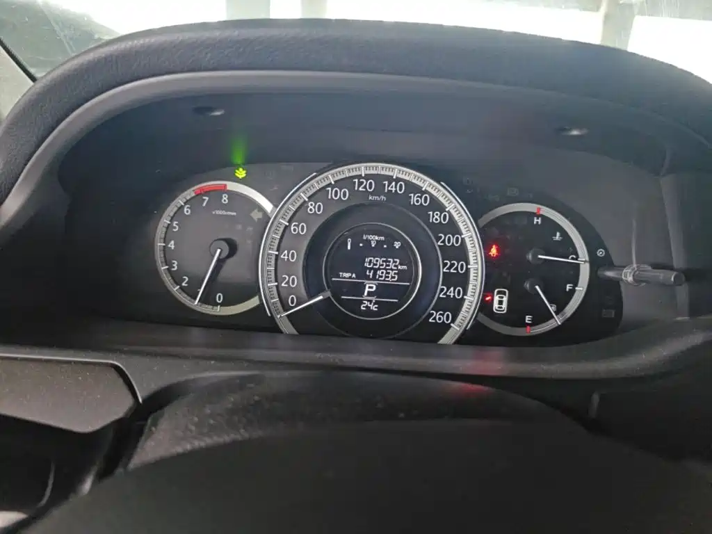 Honda Accord — миниатюра 15