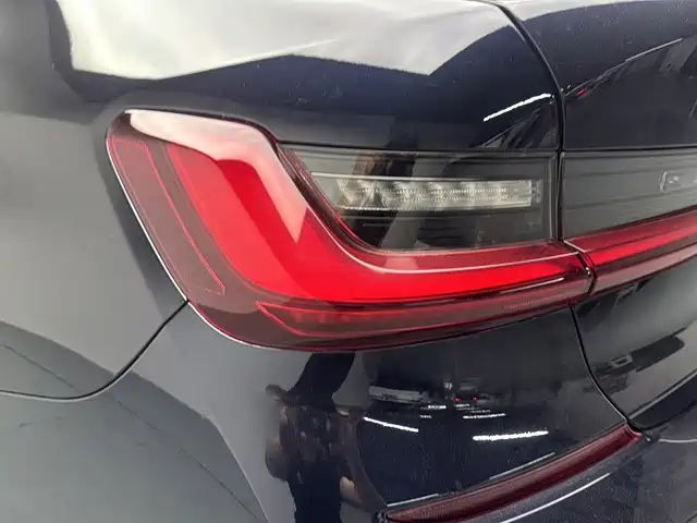 BMW 3 Series — миниатюра 19