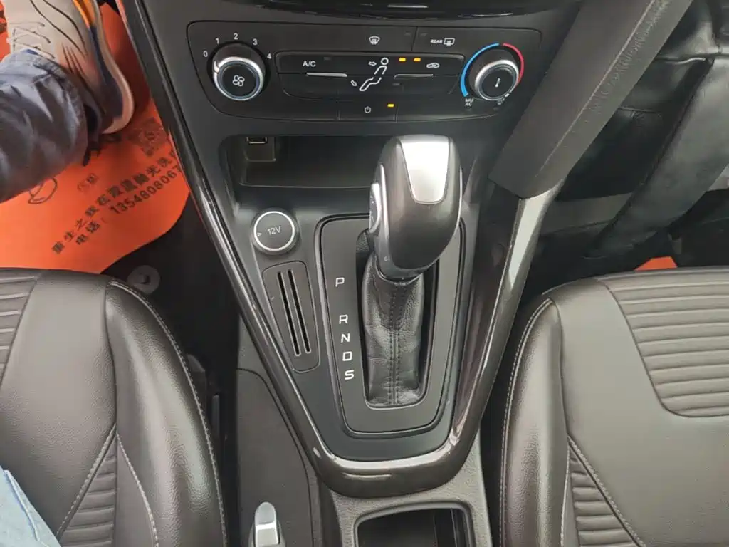 Ford Focus — миниатюра 14