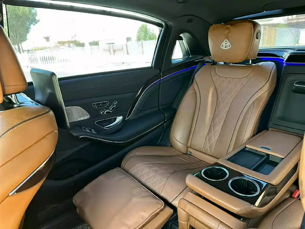 Mercedes-Benz S-Class — миниатюра 12