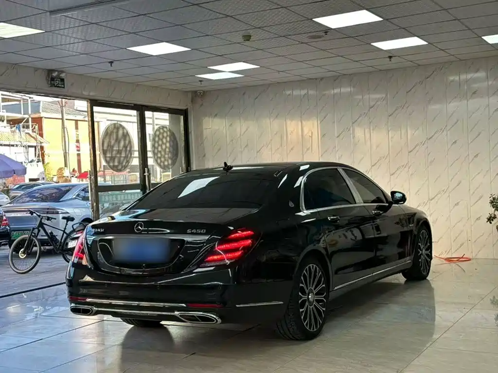 Mercedes-Benz S-Class — миниатюра 8