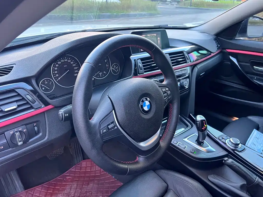 BMW 4 Series — миниатюра 12